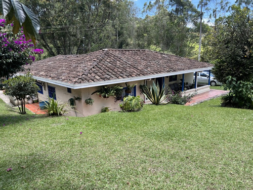 Hermosa Finca A 10 Minutos Del Aeropuerto Olaya Herrera, Rionegro