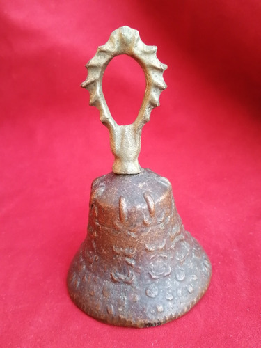 Campana De Bronce Antigua. 