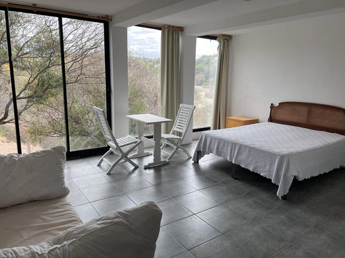 Venta Casa De 4 Dormitorios En Country Q2