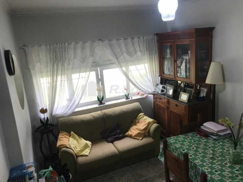 Imagem 11 de 15 de R Soares Vende!!! Excelente Casa Salas Dois Quartos Com Churrasqueira,, Lavanderia, Jardim Fruteiras.ótima Localização No Parque Imperial Nova Friburgo. - Jcca30028