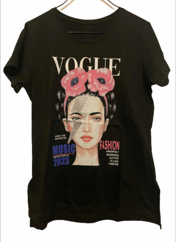 Remera Vogue Frida Kahlo Talle M  Nueva Sin Uso