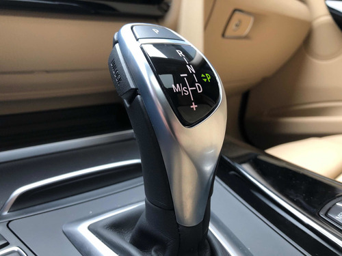 Bmw Serie 3 3.0 330i Sedan Sport Line 252cv 2018