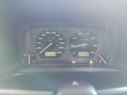 Imagem 12 de 12 de Volkswagen Golf Gl 1.8 Mi Gasolina Manual 1997