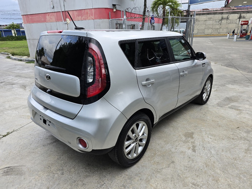 Kia Soul Exclamación 2017