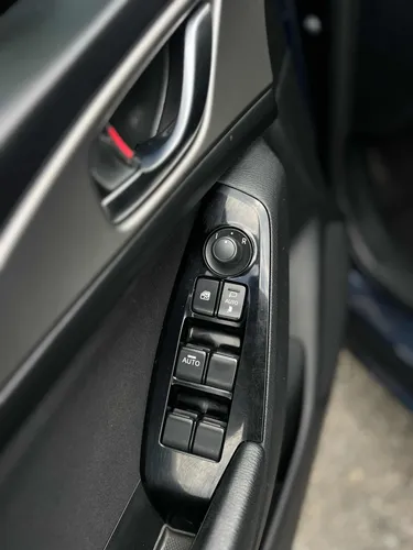 Mazda 3 2.0 Touring