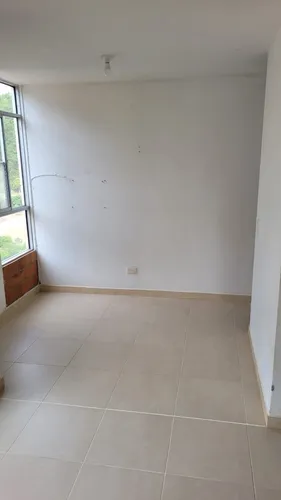 Apartamento Piso 16 En Cerro Azul.