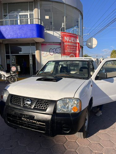 Nissan NP300 2.5 Diesel Chasis 4x2 Mt