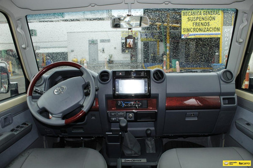 Toyota Land Cruiser Lx