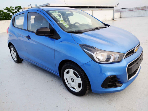 Imagen 3 de 15 de Chevrolet Spark 2017 5p Lt B Tm