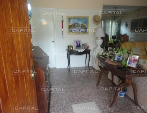 Casa En Mansa, 3 Dormitorios *- Ref: 24993