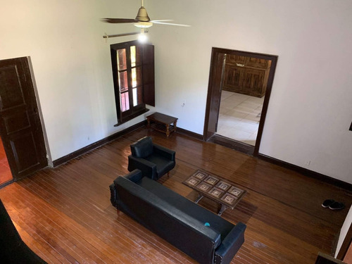 Imagen 8 de 30 de Casa 8 Ambientes En Venta Las Toscas