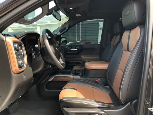 Imagen 12 de 15 de Chevrolet Cheyenne High Country 2019