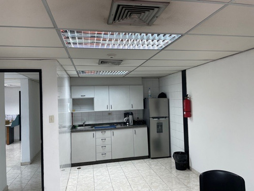 Imagen 27 de 29 de Excelente Galpón Industrial En Venta En Guatire