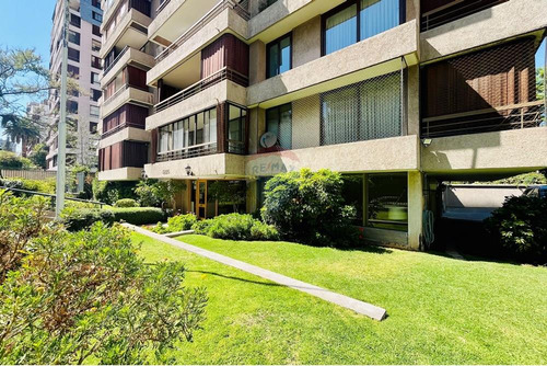 Espacioso Depto De 4 Dorm, 3 Bañ , 2 Estac Y Bod.