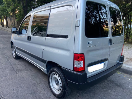 Peugeot Partner Confort 1.4 5 Plazas