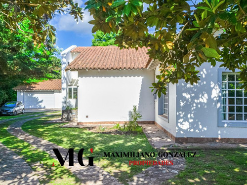 Casa Venta El Trebol Barrio Parque 8 Ambientes