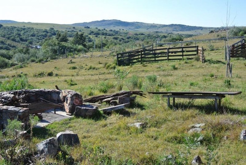 Quinta En Venta De 4 Dormitorios En Sierra De Caracoles
