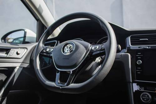 Imagen 3 de 15 de Volkswagen Golf Highlinel4 1.4l Tsi Abs Ba Dsg 2020