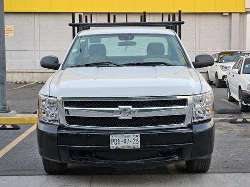 Chevrolet Silverado F Silverado 1500 5vel Cab Reg 4x2 Mt