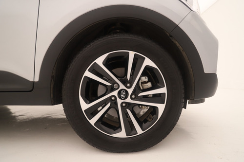 Imagen 14 de 25 de Hyundai Creta 1.6 Safety + 2021