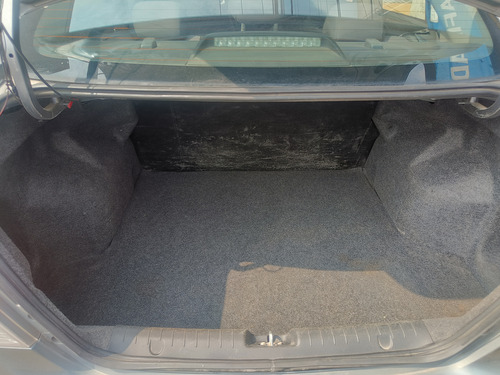 Dodge Attitude 1.2 Se Mt