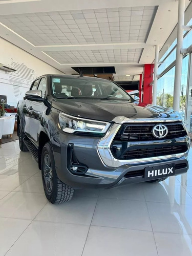 Toyota Hilux 4x4 D/c Srv 2.8 Tdi 6a/t - Sarthou