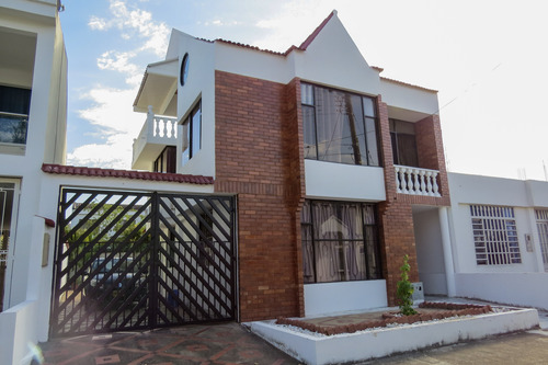 Venta De Casa Conjunto Cerrado Ricaurte 