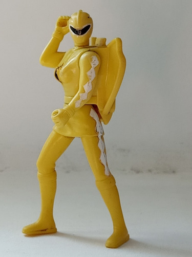 Muñeco Power Rangers Amarillo / Trini Kwan (2005) (Usado)