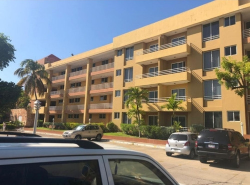 Imagen 1 de 8 de Venta De Apartamento Lecheria Las Marinas