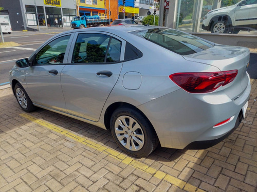 Imagem 3 de 9 de Onix Sedan Plus 1.0 12v Tb Flex Aut.
