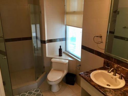 Imagen 10 de 14 de Venta De Apartamento En Ph Vista Del Mar, Av. Balboa 18-4738
