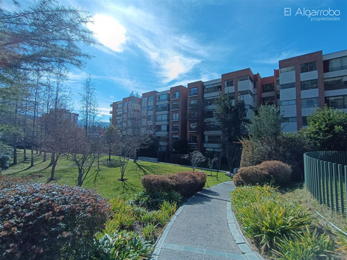 Departamento En Venta De 3 Dorm. En Lo Barnechea