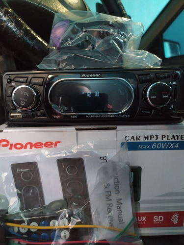 Imagen 2 de 3 de Reproductor Pioneer Bluetooth De Carro Mp3 Usb Radio Control