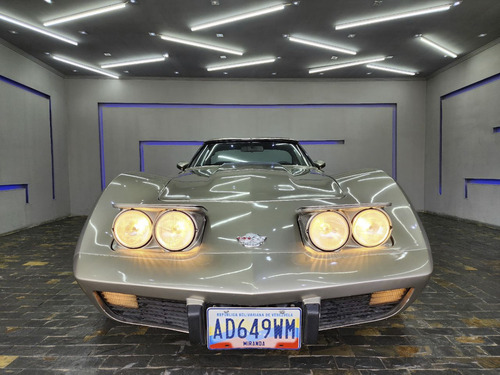 Imagen 3 de 17 de Chevrolet Corvette 25aniversario