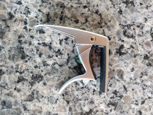 Capo Traste Tuc 10 Ohana Para Ukulele.importador Autorizado