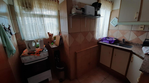 Imagen 8 de 24 de Apartamento De Dos Dormitorios Frente A Rambla Y Playa De Piriápolis