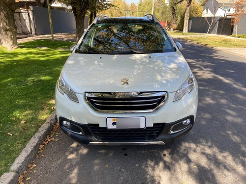 Imagen 3 de 15 de Peugeot 2008 Premier 1