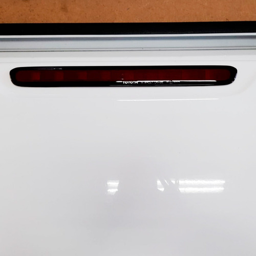 Imagem 5 de 5 de Tampa Traseira Completa Hilux 2016/... Cabine Simples Origin