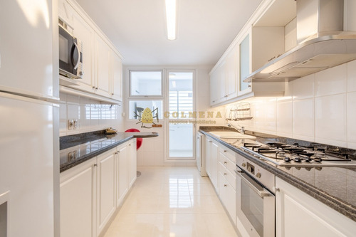 Apartamento De Tres Dormitorios Y Servicio En Venta Le Jardin- Ref: 4043