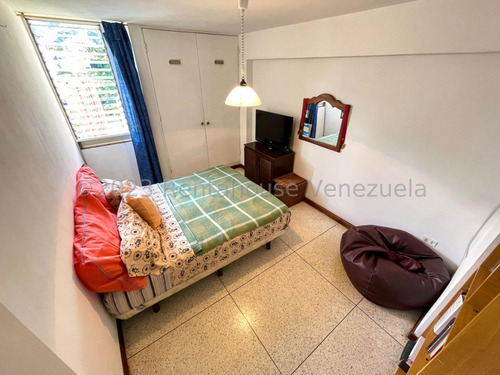 Imagen 17 de 26 de Ls Vende Apartamento El Marques