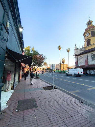 Local Comercial Con Bodega En Recoleta (103263)