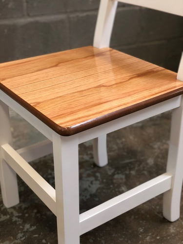 Juego De Comedor Sillas Y Mesa Paraiso Laqueadas Premium