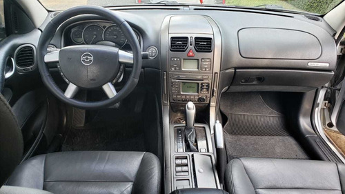 Imagem 4 de 9 de Chevrolet Omega 2005 3.6 V6 4p