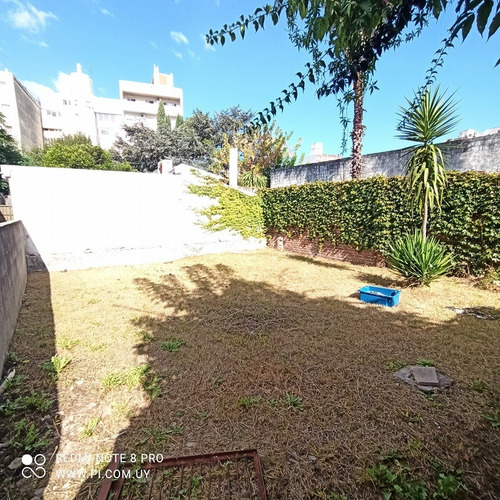 Imagen 13 de 14 de Venta Apartamento Parque Batlle Con Gran Jardín, 2 Dormitori
