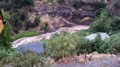 Se Arrienda Cómoda Casa Semi Amoblada