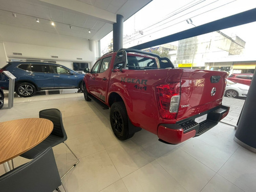 Imagen 7 de 25 de Nissan Frontier 2023 2.3bt X-gear 4x4 At L22
