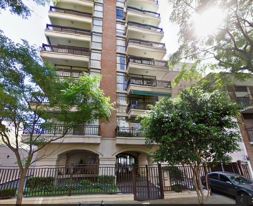 Imagen 2 de 4 de Cochera Cubierta Con Rampa Y Bajas Expensas En San Isidro
