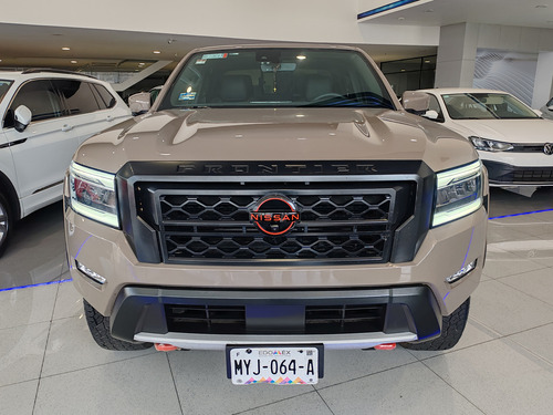 Nissan Frontier 3.8 V6 Pro-4X 4Wd At