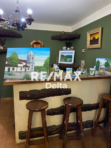 Casa De 253?m2 En Villa Heroica Se Vende Con Muebles Y Todo