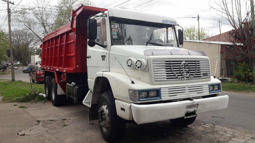 Mercedes Benz 2318 6x4 Volcador